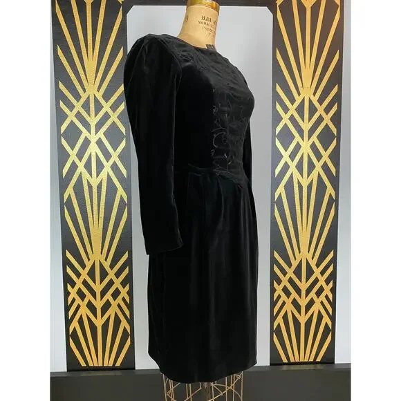 1980s black velvet embroidered Laura Ashley dress pleated puff shoulders 80s sm - Picture 5 of 10